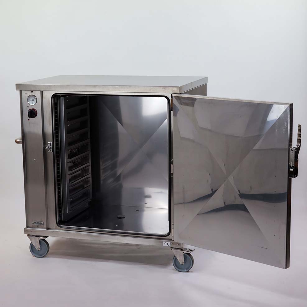 Etuve 110° 10 niveaux GN 2/1 (sans grilles)